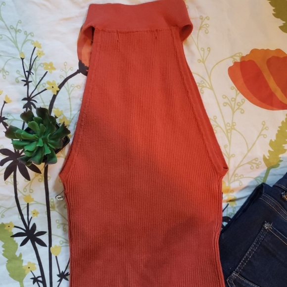 Halter top S - Picture 2 of 4